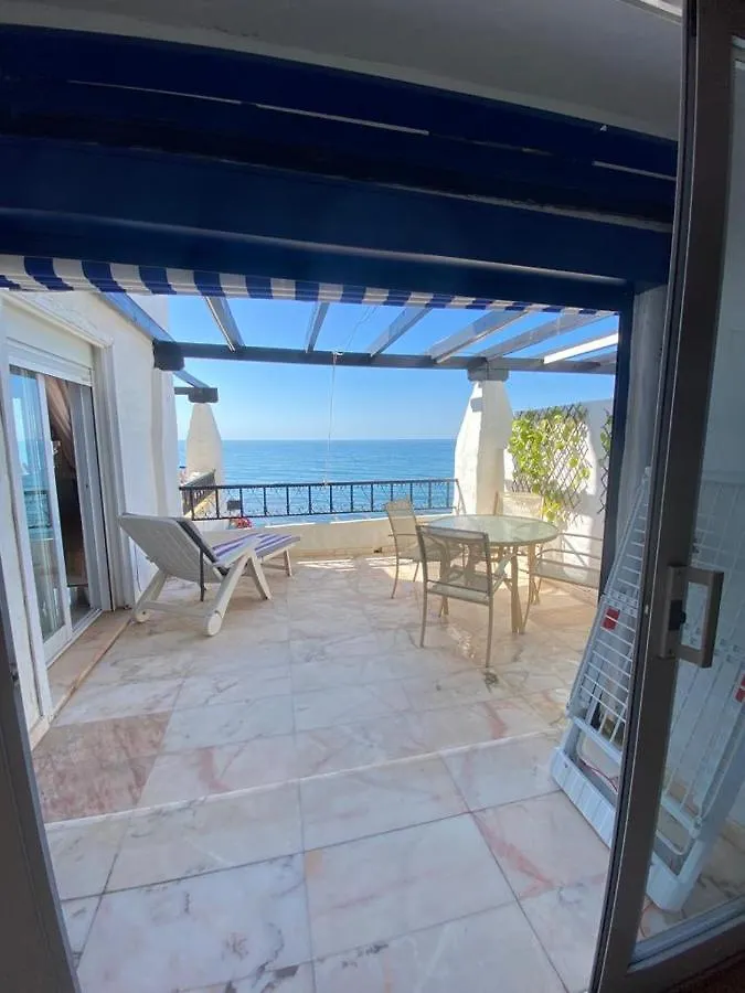 Beachfront Apartment Calahonda Beach Sitio de Calahonda